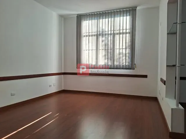 Conjunto comercial com 80m², para alugar, no bairro Moema em São Paulo