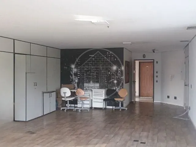 Conjunto comercial com 97m², para alugar, no bairro Chácara Santo Antônio em São Paulo