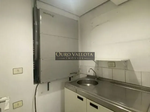 Conjunto comercial com 215m², para alugar, no bairro Brooklin Novo em São Paulo