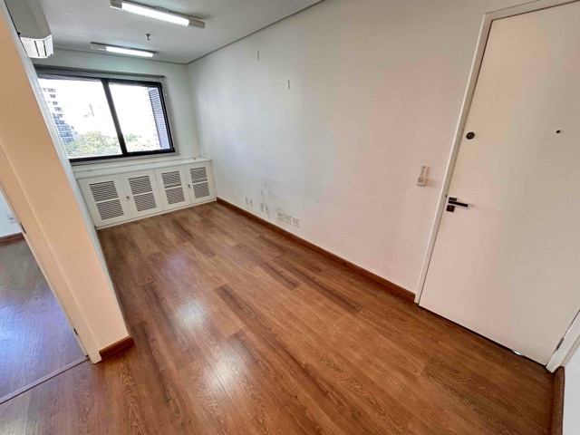 Foto do Conjunto comercial - Sala, Conjunto Comercial VENDA ou LOCAÇÃO 34 m2, 2 salas, 2 banheiros, 1 vaga, Vila Monte Alegre, São Paulo, SP | Paulista Imóveis.