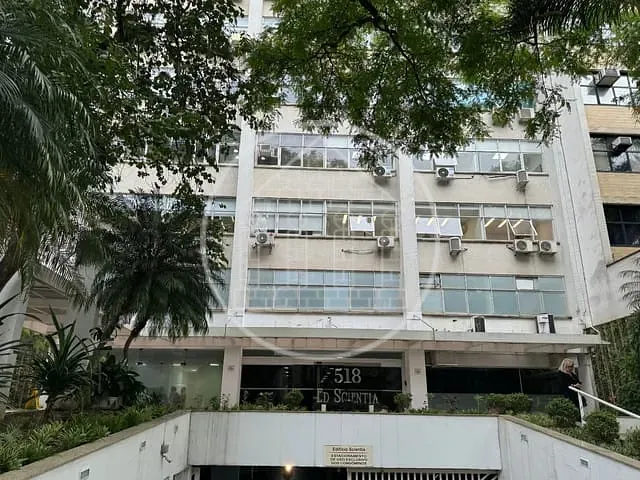 Conjunto comercial com 195m², à venda ou para alugar, no bairro Bela Vista em São Paulo