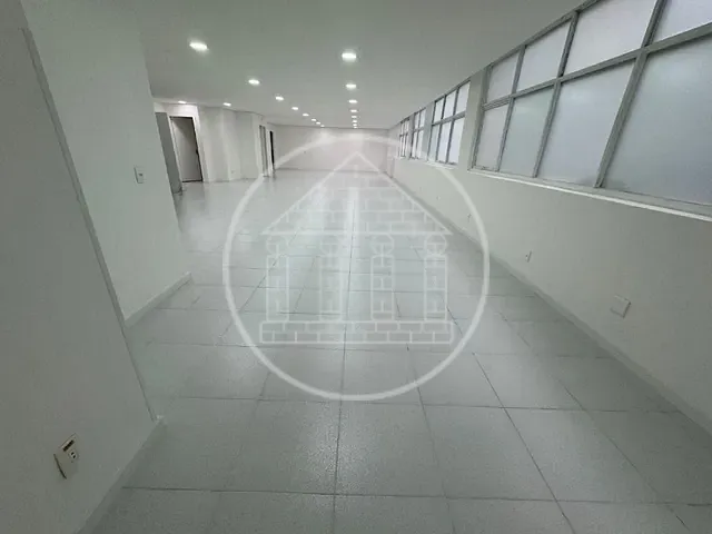 Conjunto comercial com 195m², à venda ou para alugar, no bairro Bela Vista em São Paulo