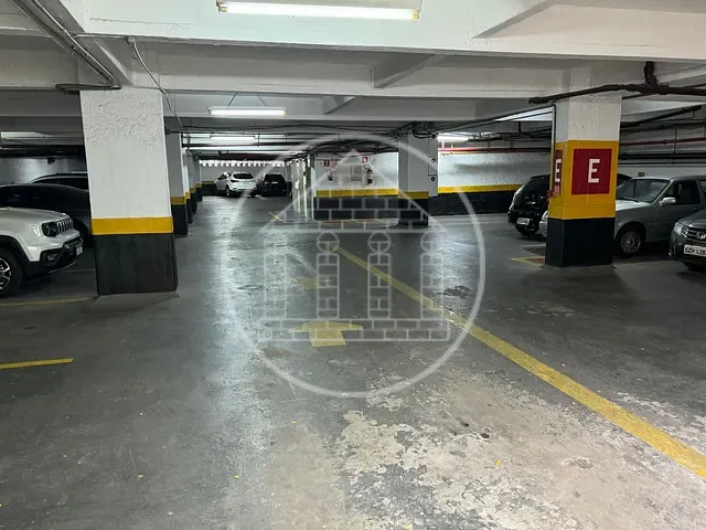 Conjunto comercial com 195m², à venda ou para alugar, no bairro Bela Vista em São Paulo