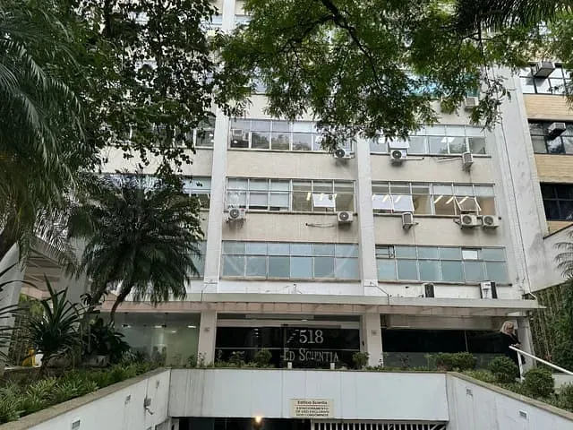 Conjunto comercial com 195m², à venda ou para alugar, no bairro Bela Vista em São Paulo