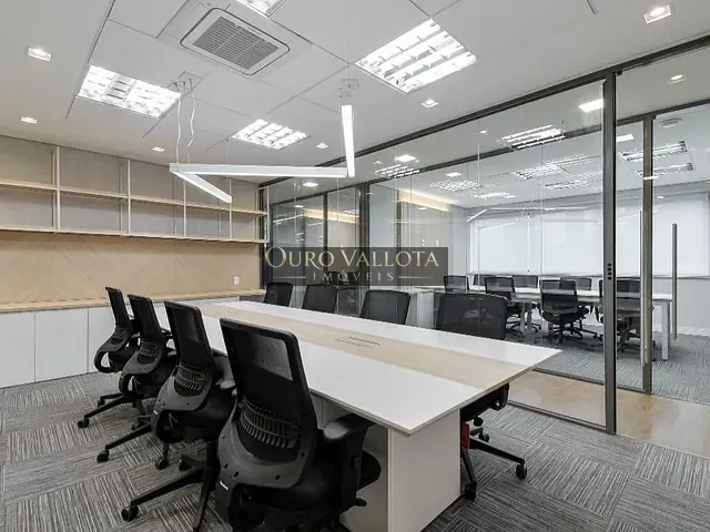Conjunto comercial com 410m², para alugar, no bairro Vila Olímpia em São Paulo