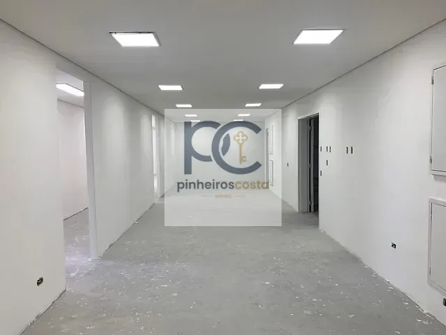 Conjunto comercial para alugar, no bairro Vila Gertrudes em São Paulo