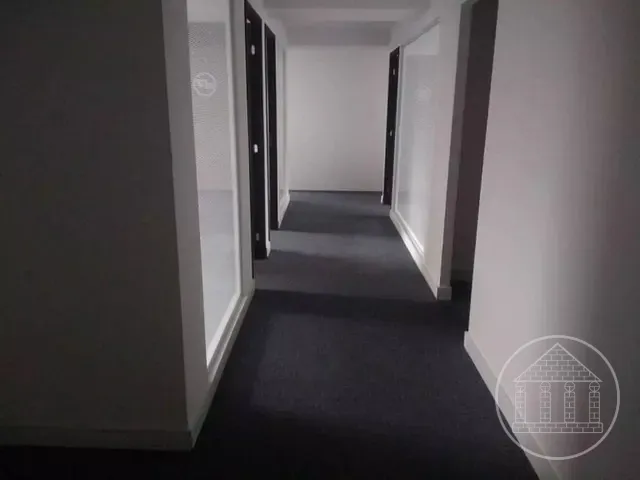 Conjunto comercial com 212m², à venda ou para alugar, no bairro Cidade Monções em São Paulo