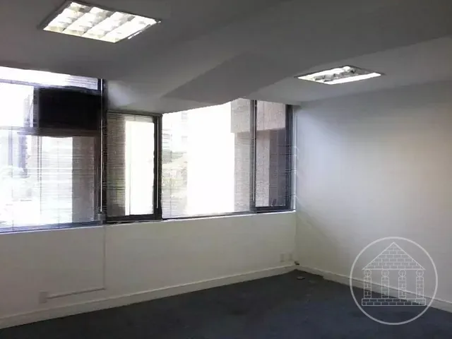 Conjunto comercial com 212m², à venda ou para alugar, no bairro Cidade Monções em São Paulo