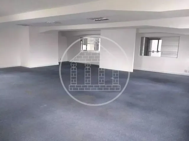 Conjunto comercial com 212m², à venda ou para alugar, no bairro Cidade Monções em São Paulo