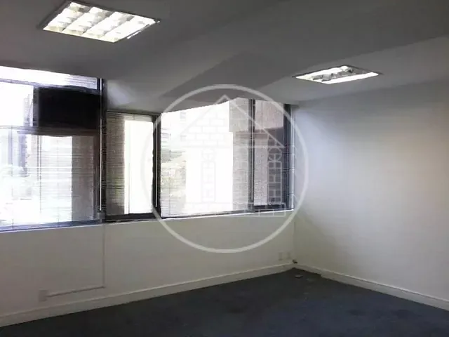 Conjunto comercial com 212m², à venda ou para alugar, no bairro Cidade Monções em São Paulo