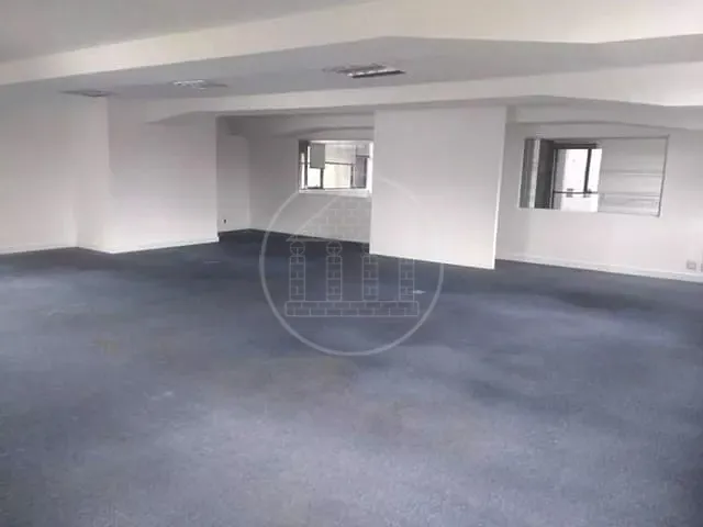 Conjunto comercial com 212m², à venda ou para alugar, no bairro Cidade Monções em São Paulo