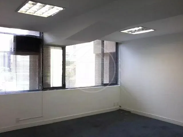 Conjunto comercial com 212m², à venda ou para alugar, no bairro Cidade Monções em São Paulo