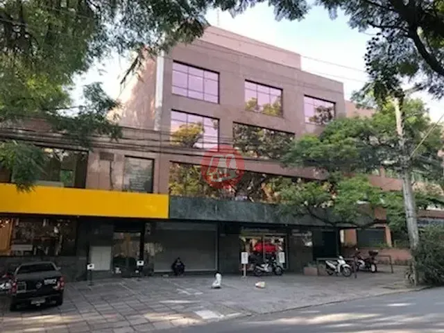 Conjunto comercial para alugar, no bairro Floresta em Porto Alegre