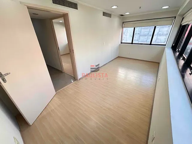 Conjunto comercial com 61m², à venda, no bairro Vila Clementino em São Paulo