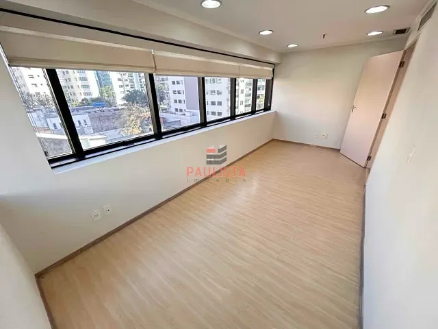 Conjunto comercial com 61m², à venda, no bairro Vila Clementino em São Paulo