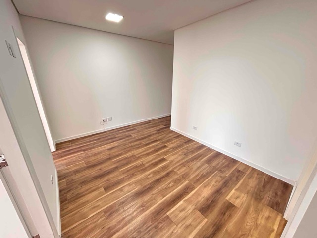 Foto do Conjunto comercial - Conjunto Comercial LOCAÇÃO 48 m2, 3 salas, 1 banheiro, 1 vaga, Vila Mariana, São Paulo, SP | Paulista Imóveis.