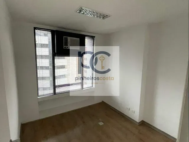 Conjunto comercial à venda ou para alugar, no bairro Brooklin Paulista em São Paulo