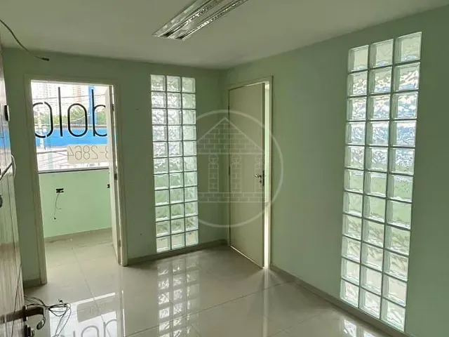 Sala com 34m², para alugar, no bairro Jardim do Carmo em São Paulo