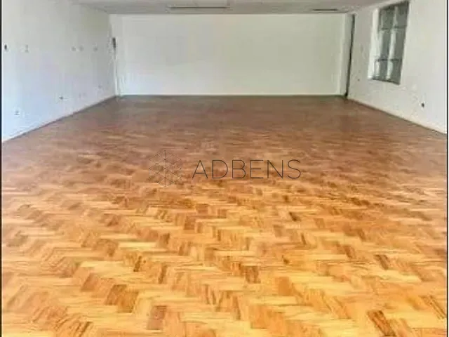 Conjunto comercial à venda, no bairro Liberdade em São Paulo