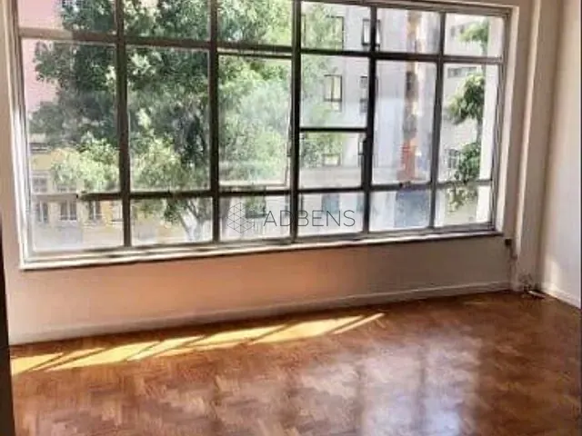 Conjunto comercial à venda ou para alugar, no bairro Liberdade em São Paulo
