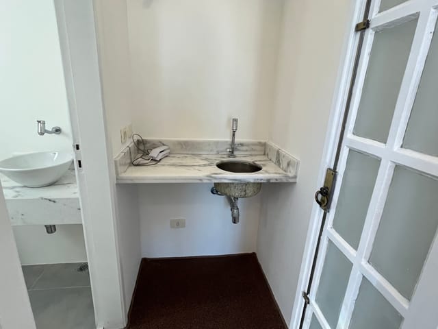 Conjunto comercial com 35m², à venda, no bairro Jardim Paulista em São Paulo