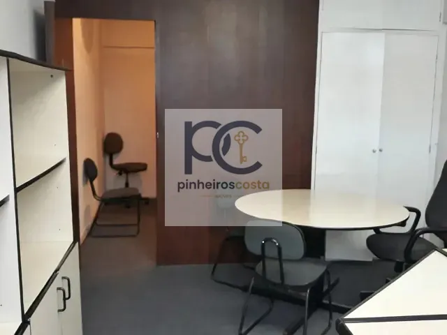 Conjunto comercial à venda, no bairro Santo Amaro em São Paulo