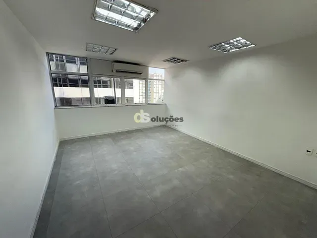 Conjunto comercial para alugar, no bairro Cerqueira César em São Paulo