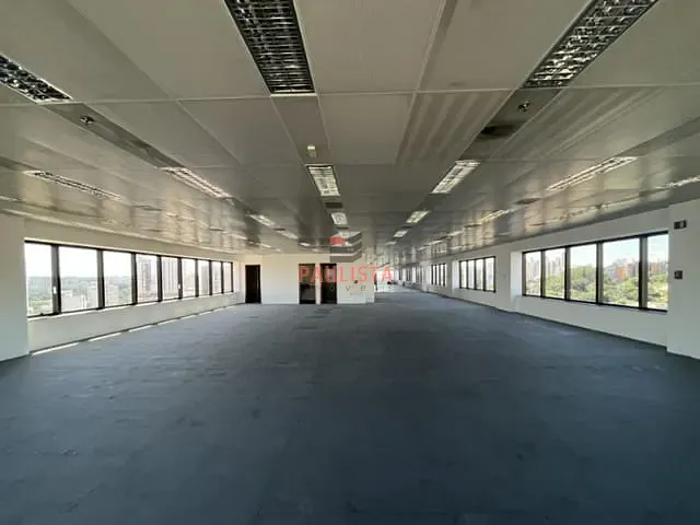 Conjunto comercial para alugar, no bairro Jardim Paulistano em São Paulo