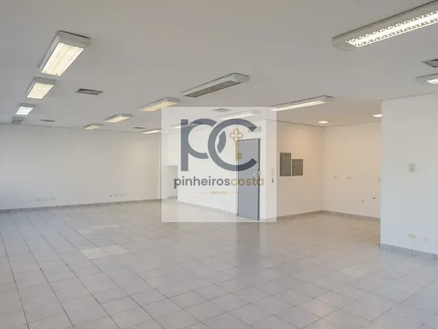 Conjunto comercial para alugar, no bairro Vila Madalena em São Paulo