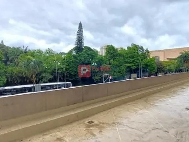 Conjunto comercial com 1381m², para alugar, no bairro Jardim Paulistano em São Paulo