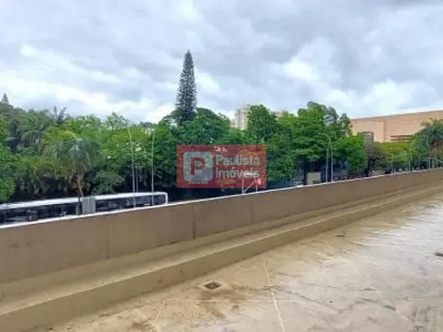 Conjunto comercial com 1381m², para alugar, no bairro Jardim Paulistano em São Paulo