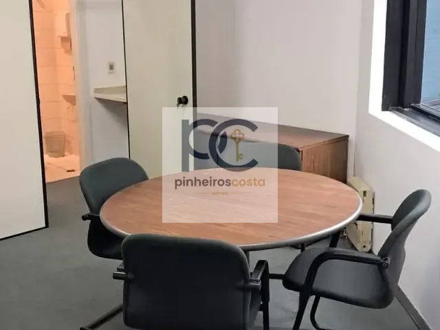 Conjunto comercial à venda, no bairro Cidade Monções em São Paulo