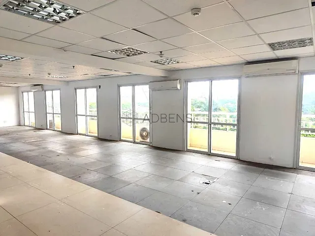 Conjunto comercial para alugar, no bairro Vila Almeida em São Paulo
