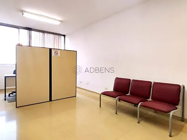 Conjunto comercial à venda ou para alugar, no bairro República em São Paulo