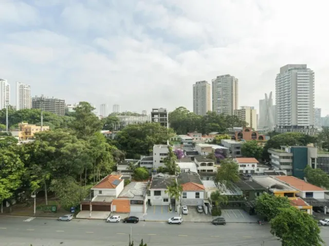 Conjunto comercial com 70m², para alugar, no bairro Vila Tramontano em São Paulo