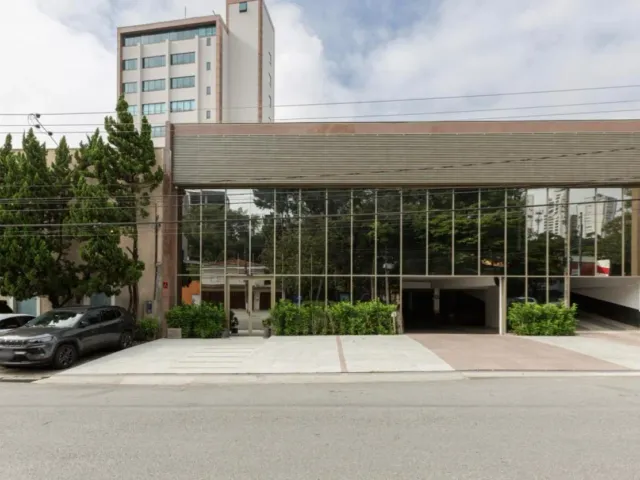 Conjunto comercial com 70m², para alugar, no bairro Vila Tramontano em São Paulo
