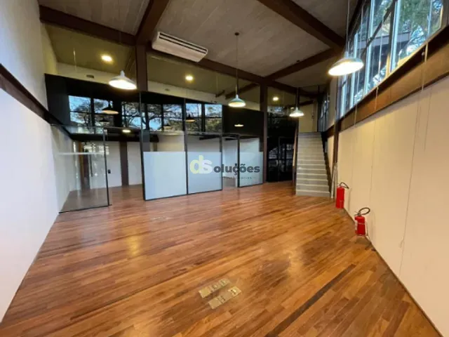 Conjunto comercial para alugar, no bairro Vila Madalena em São Paulo