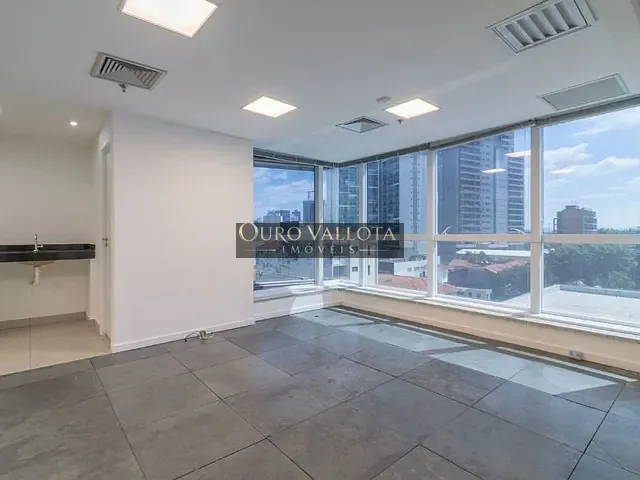 Conjunto comercial com 296m², para alugar, no bairro Butantã em São Paulo