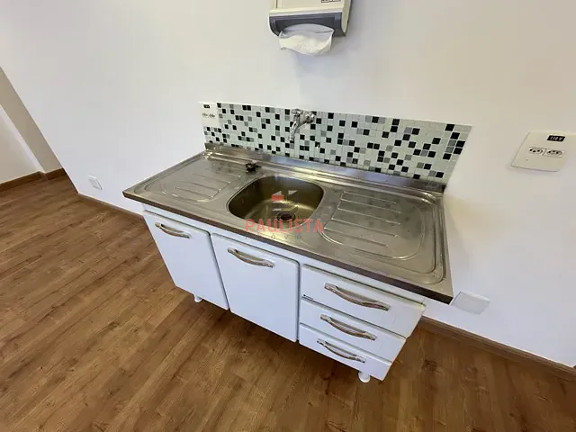 Conjunto comercial para alugar, no bairro Bela Vista em São Paulo