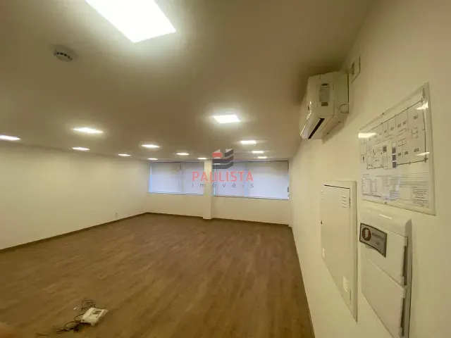 Conjunto comercial para alugar, no bairro Bela Vista em São Paulo