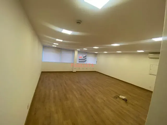 Conjunto comercial para alugar, no bairro Bela Vista em São Paulo