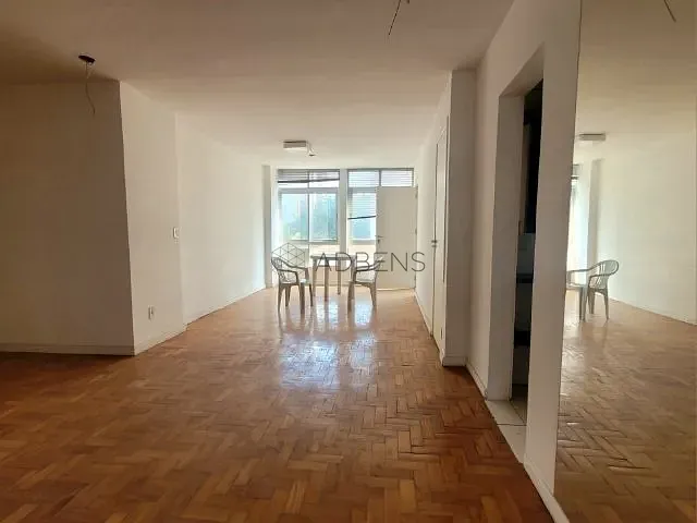 Conjunto comercial para alugar, no bairro Jardim Paulista em São Paulo