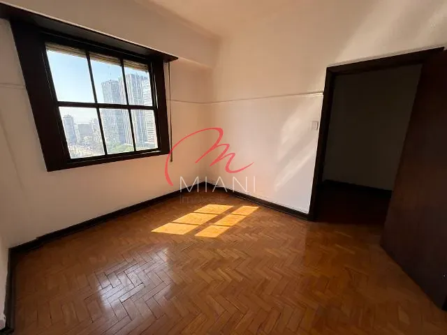 Conjunto comercial à venda ou para alugar, no bairro Bela Vista em São Paulo