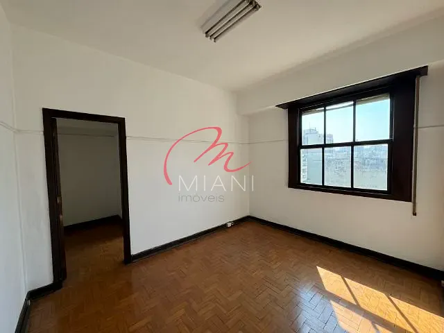 Conjunto comercial à venda ou para alugar, no bairro Bela Vista em São Paulo