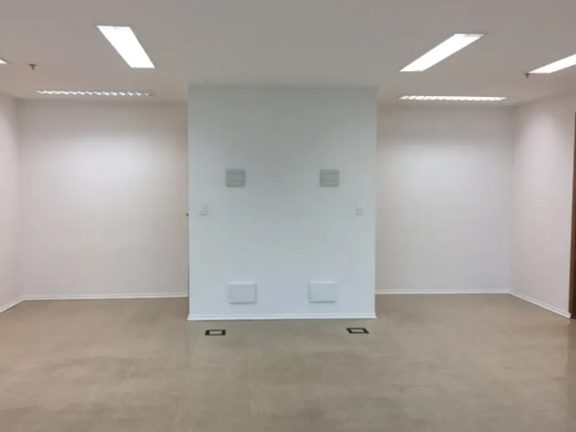 Conjunto comercial com 76m², à venda, no bairro Morumbi em São Paulo