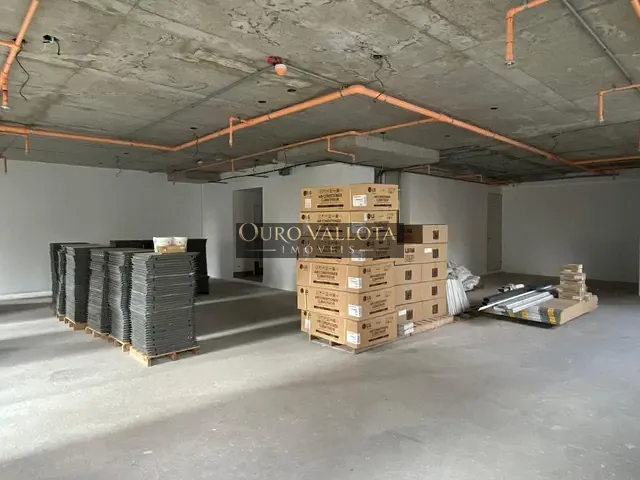 Conjunto comercial com 228m², para alugar, no bairro Tatuapé em São Paulo