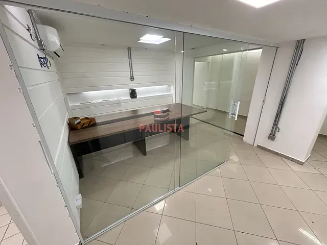 Conjunto comercial à venda ou para alugar, no bairro Vila Mariana em São Paulo