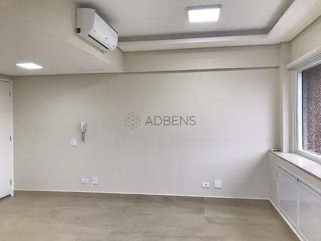 Conjunto comercial com 76m², para alugar, no bairro Liberdade em São Paulo