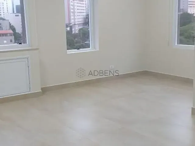 Conjunto comercial com 76m², para alugar, no bairro Liberdade em São Paulo