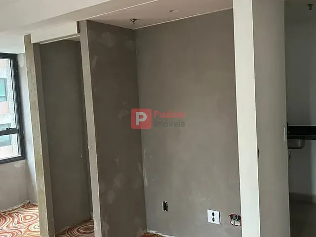 Conjunto comercial com 98m², à venda ou para alugar, no bairro Vila Olímpia em São Paulo